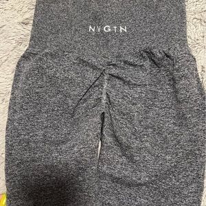 nvgtn scrunch shorts